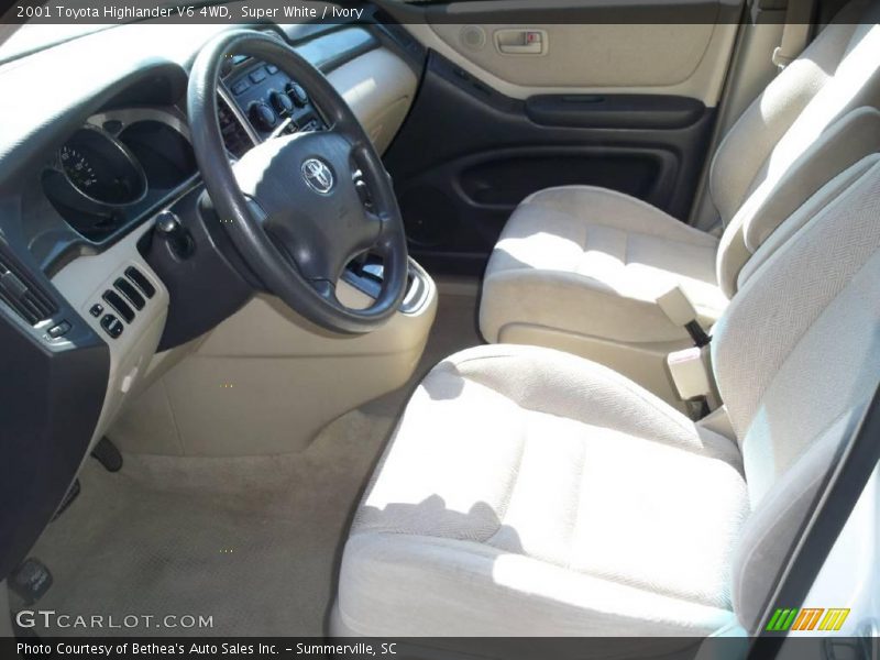 Super White / Ivory 2001 Toyota Highlander V6 4WD