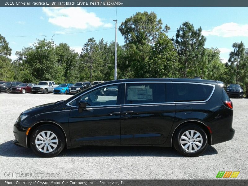 Brilliant Black Crystal Pearl / Black/Alloy 2018 Chrysler Pacifica L