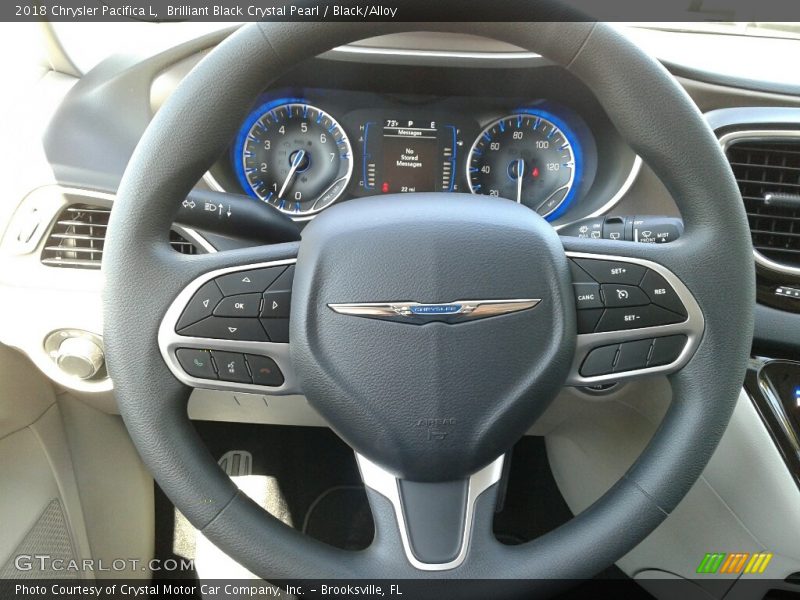 Brilliant Black Crystal Pearl / Black/Alloy 2018 Chrysler Pacifica L