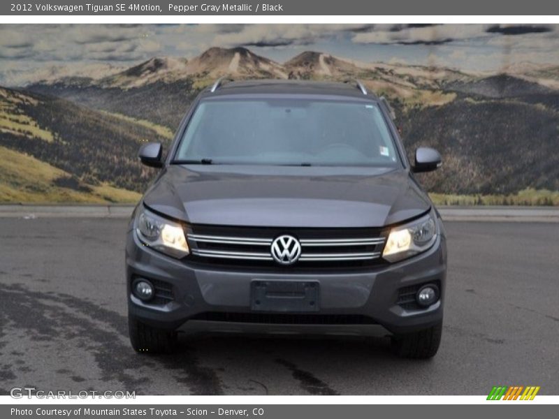 Pepper Gray Metallic / Black 2012 Volkswagen Tiguan SE 4Motion