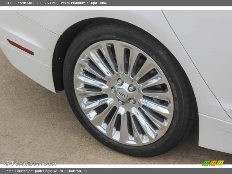 White Platinum / Light Dune 2013 Lincoln MKZ 3.7L V6 FWD