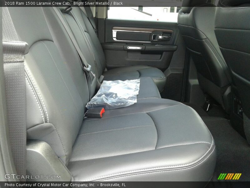 Bright Silver Metallic / Black 2018 Ram 1500 Laramie Crew Cab