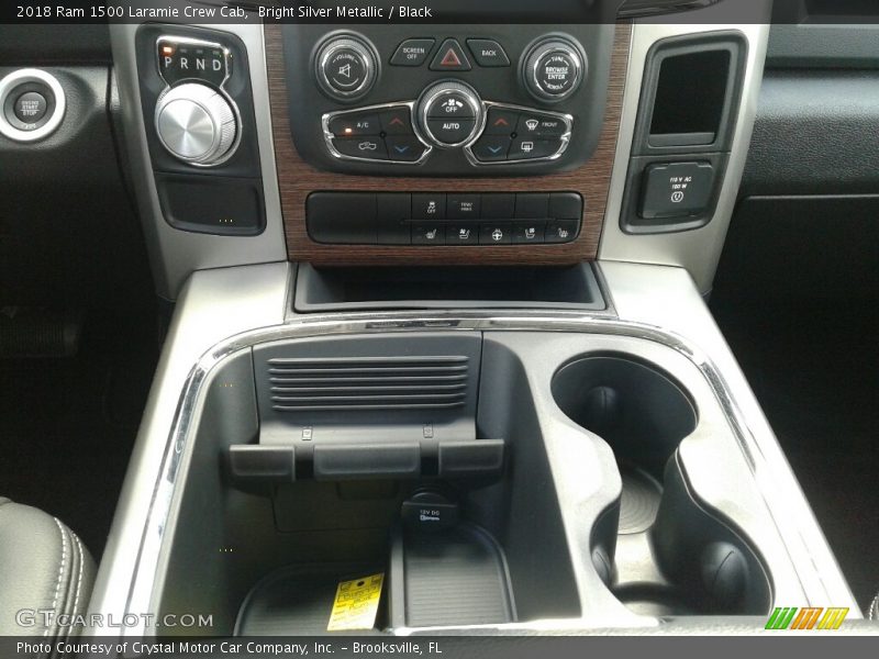 Bright Silver Metallic / Black 2018 Ram 1500 Laramie Crew Cab