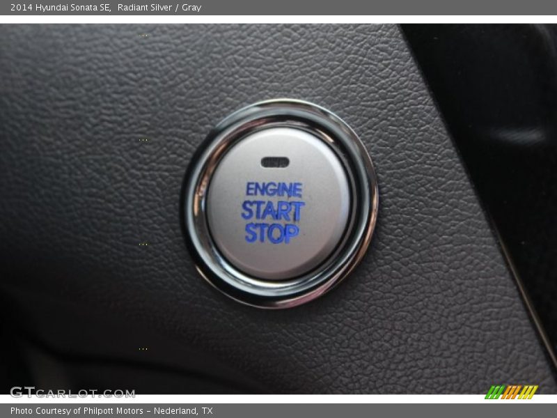 Radiant Silver / Gray 2014 Hyundai Sonata SE