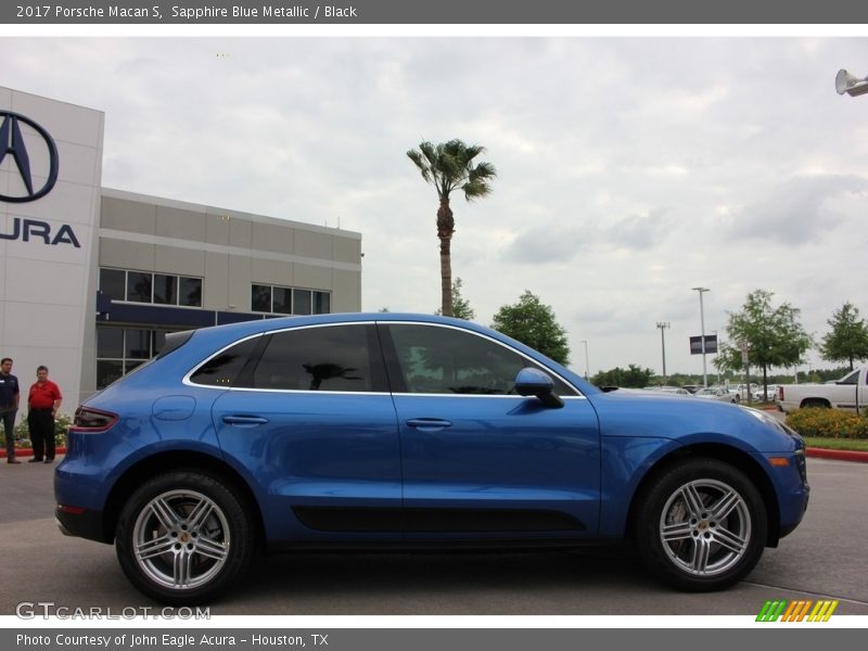 Sapphire Blue Metallic / Black 2017 Porsche Macan S