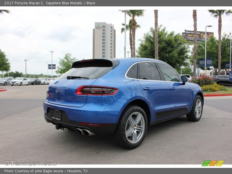 Sapphire Blue Metallic / Black 2017 Porsche Macan S