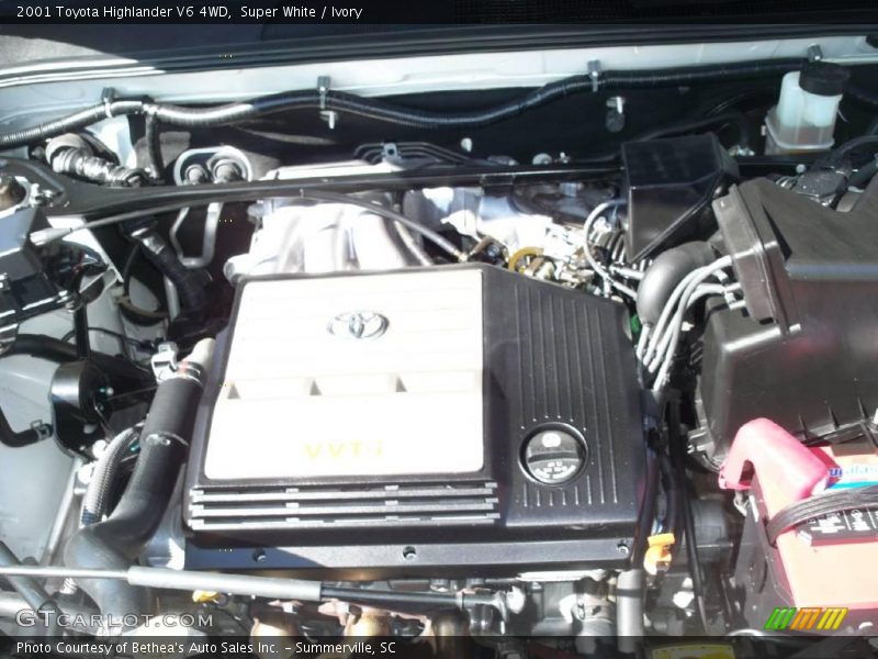 Super White / Ivory 2001 Toyota Highlander V6 4WD