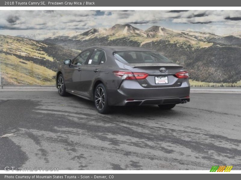 Predawn Gray Mica / Black 2018 Toyota Camry SE