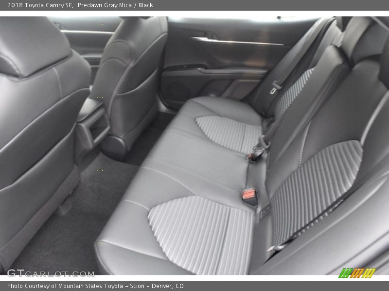 Predawn Gray Mica / Black 2018 Toyota Camry SE