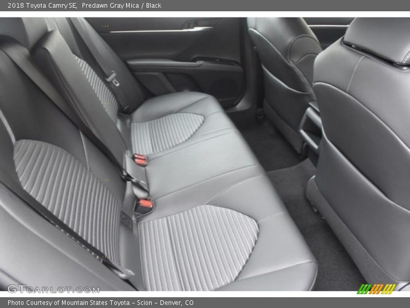 Predawn Gray Mica / Black 2018 Toyota Camry SE