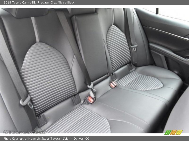 Predawn Gray Mica / Black 2018 Toyota Camry SE