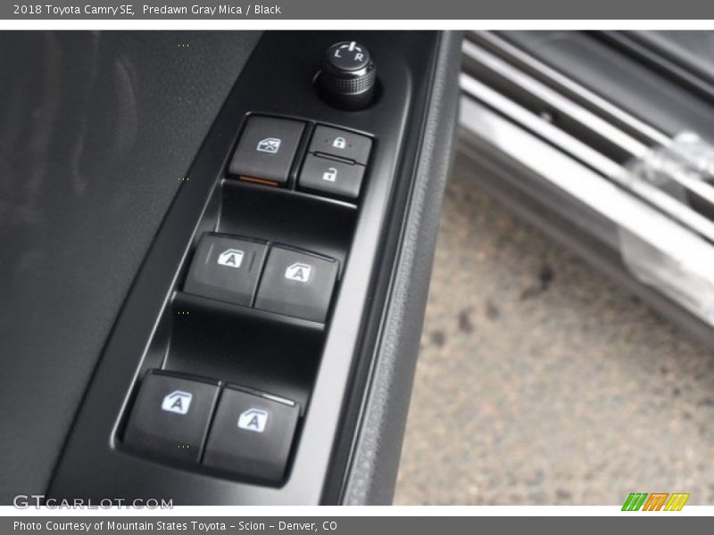 Predawn Gray Mica / Black 2018 Toyota Camry SE