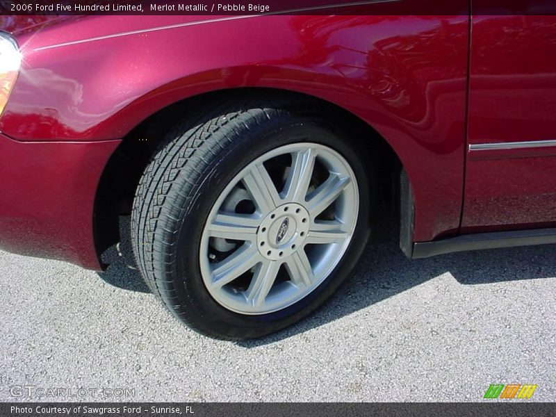 Merlot Metallic / Pebble Beige 2006 Ford Five Hundred Limited