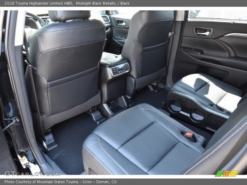 Midnight Black Metallic / Black 2018 Toyota Highlander Limited AWD