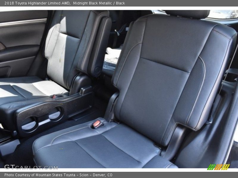 Midnight Black Metallic / Black 2018 Toyota Highlander Limited AWD