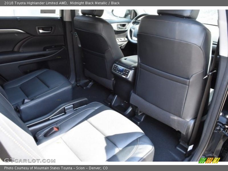 Midnight Black Metallic / Black 2018 Toyota Highlander Limited AWD