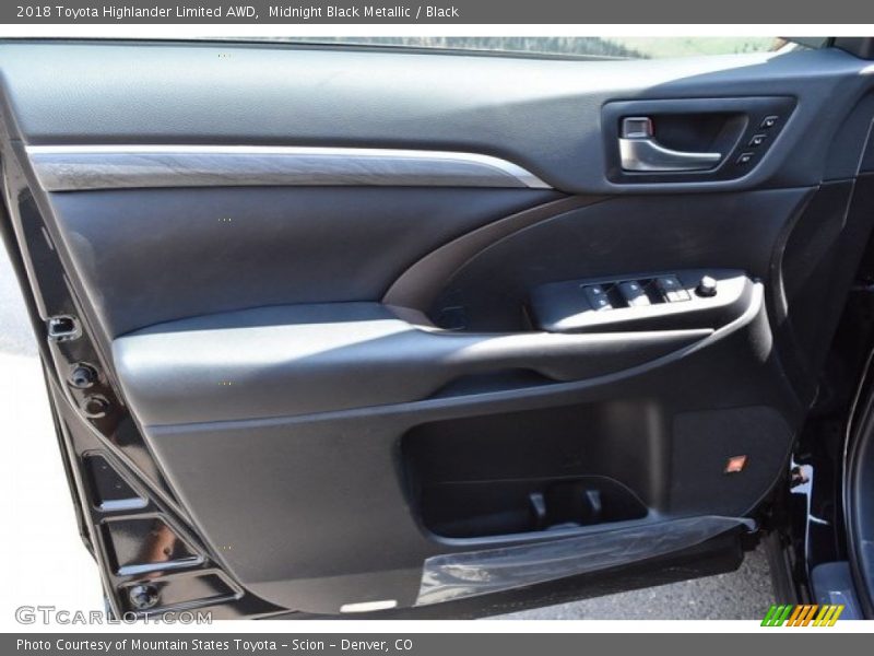 Midnight Black Metallic / Black 2018 Toyota Highlander Limited AWD