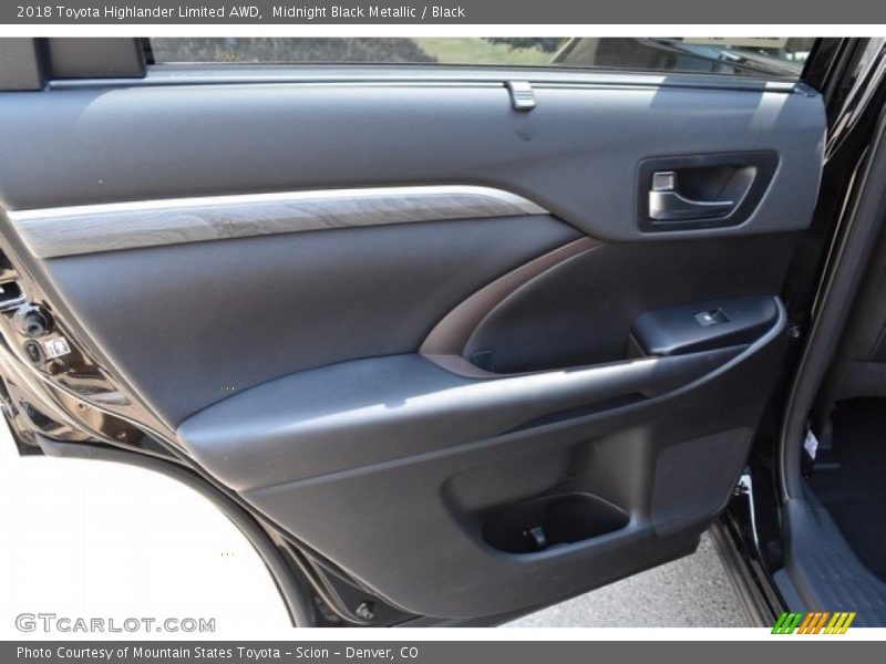 Midnight Black Metallic / Black 2018 Toyota Highlander Limited AWD
