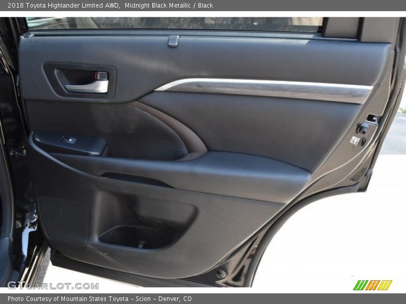 Midnight Black Metallic / Black 2018 Toyota Highlander Limited AWD