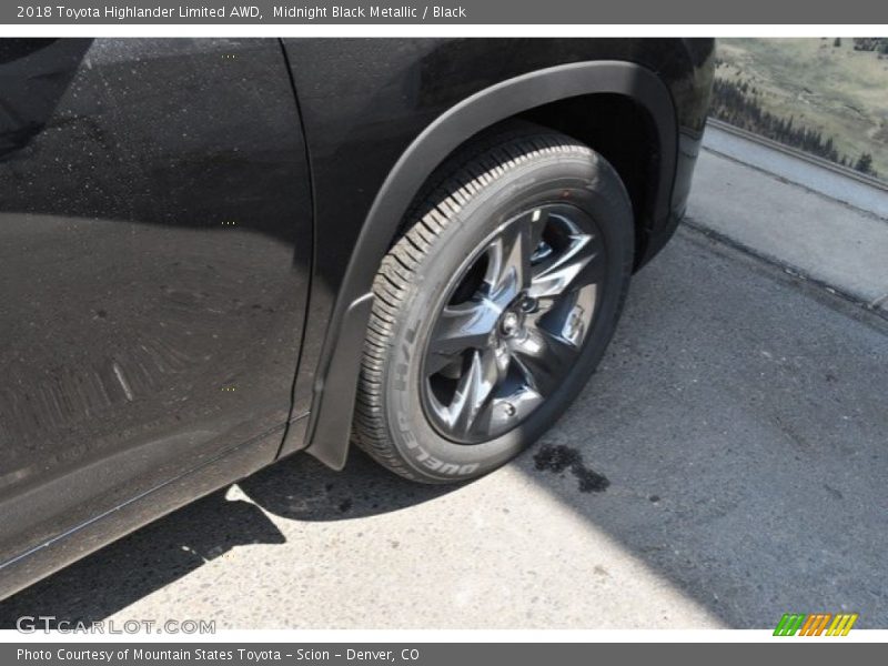 Midnight Black Metallic / Black 2018 Toyota Highlander Limited AWD