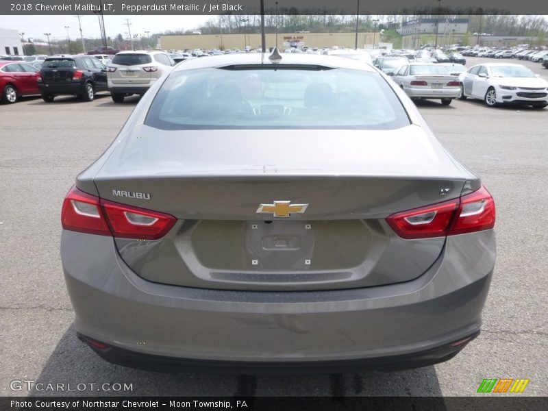Pepperdust Metallic / Jet Black 2018 Chevrolet Malibu LT