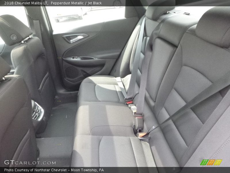 Pepperdust Metallic / Jet Black 2018 Chevrolet Malibu LT