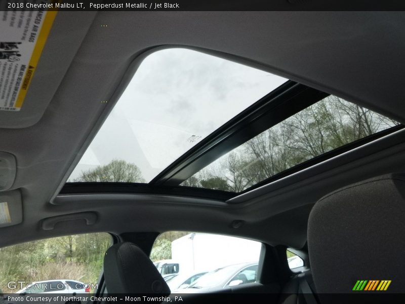 Pepperdust Metallic / Jet Black 2018 Chevrolet Malibu LT