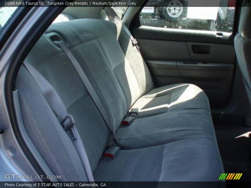 Tungsten Grey Metallic / Medium/Dark Flint Grey 2006 Ford Taurus SE