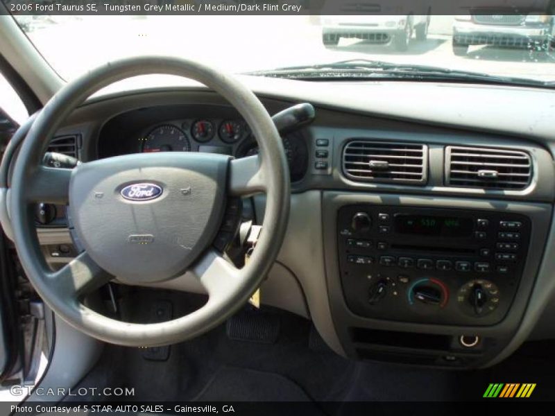 Tungsten Grey Metallic / Medium/Dark Flint Grey 2006 Ford Taurus SE