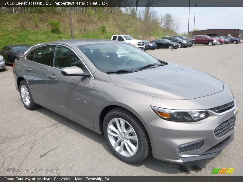 Pepperdust Metallic / Jet Black 2018 Chevrolet Malibu LT