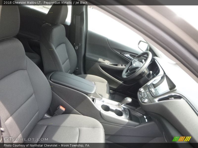 Pepperdust Metallic / Jet Black 2018 Chevrolet Malibu LT