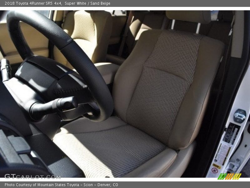 Super White / Sand Beige 2018 Toyota 4Runner SR5 4x4