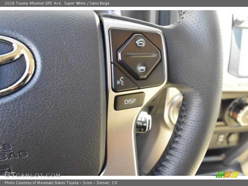 Super White / Sand Beige 2018 Toyota 4Runner SR5 4x4