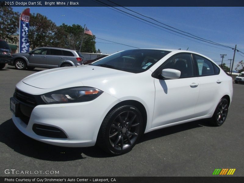 Bright White / Black 2015 Dodge Dart SE