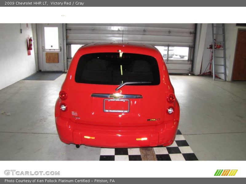 Victory Red / Gray 2009 Chevrolet HHR LT