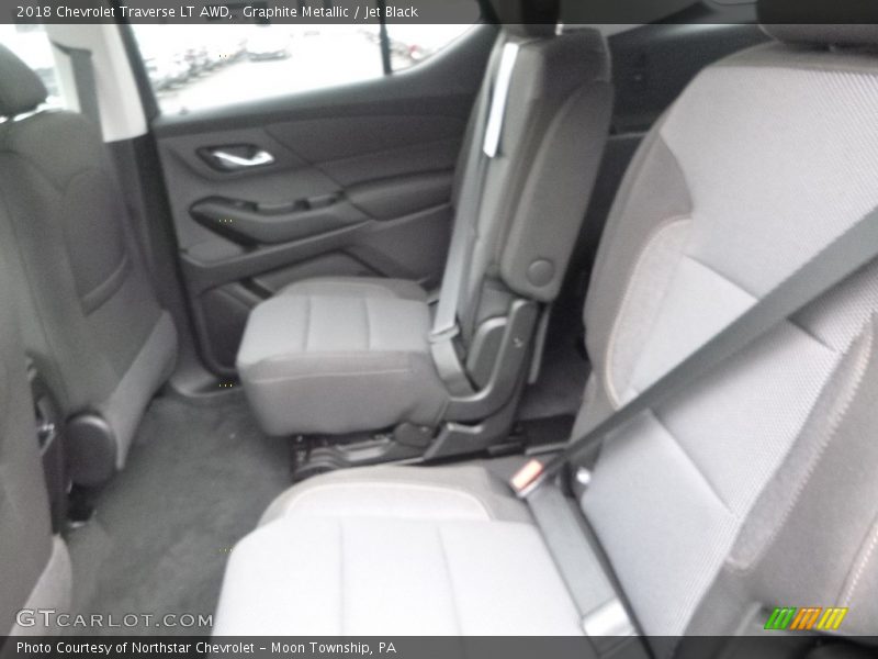 Graphite Metallic / Jet Black 2018 Chevrolet Traverse LT AWD