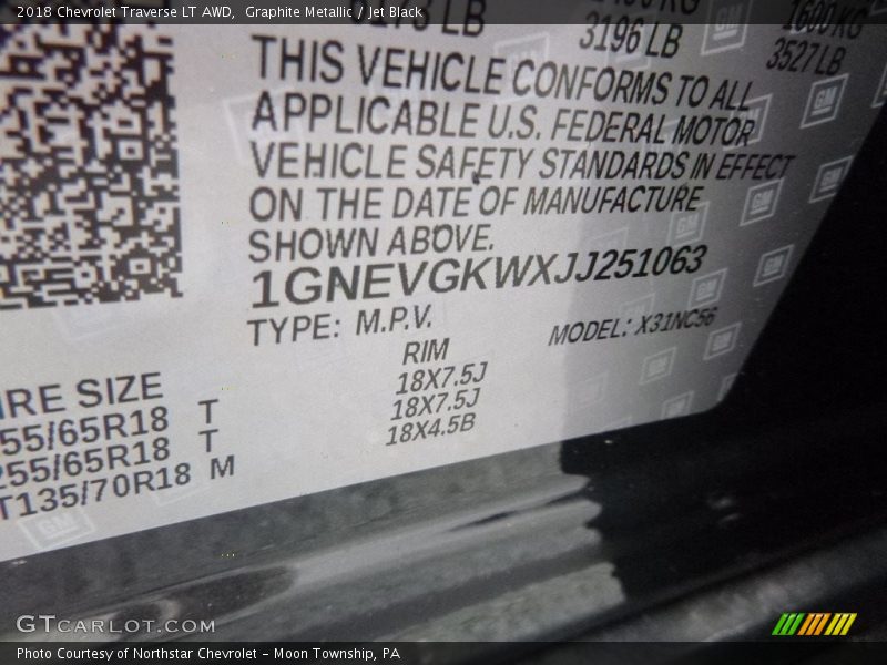 Graphite Metallic / Jet Black 2018 Chevrolet Traverse LT AWD