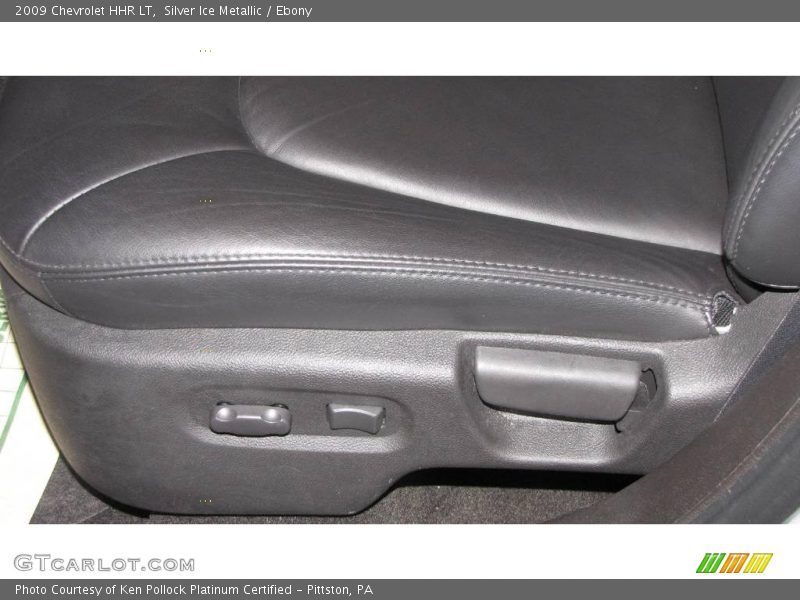 Silver Ice Metallic / Ebony 2009 Chevrolet HHR LT