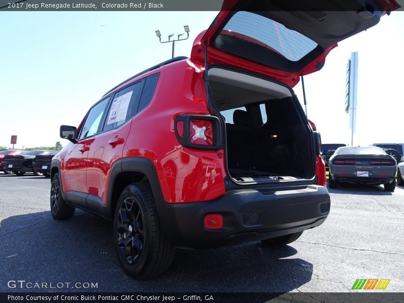 Colorado Red / Black 2017 Jeep Renegade Latitude