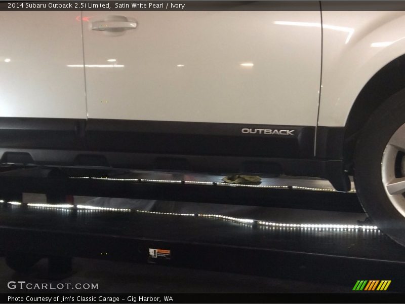 Satin White Pearl / Ivory 2014 Subaru Outback 2.5i Limited