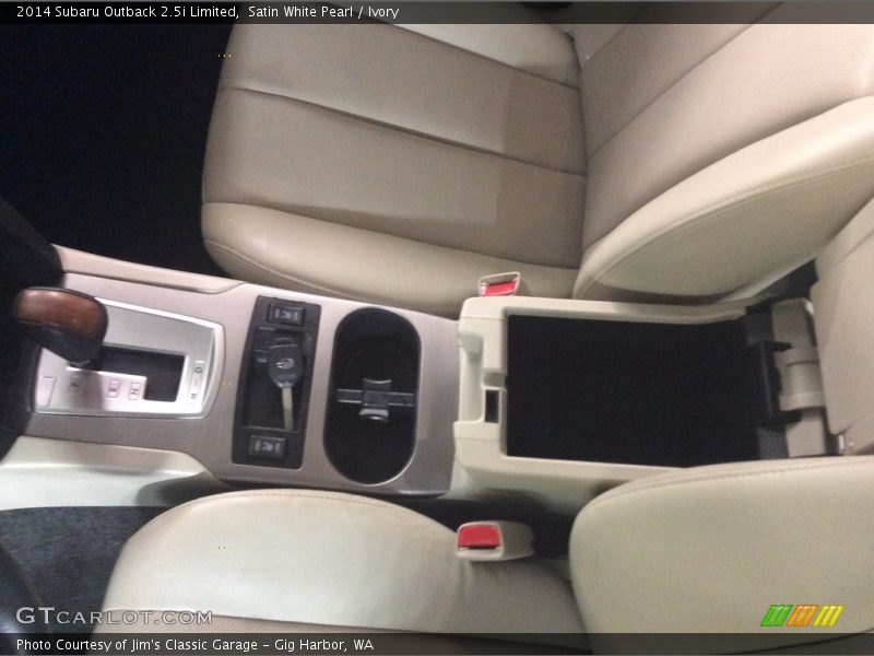 Satin White Pearl / Ivory 2014 Subaru Outback 2.5i Limited