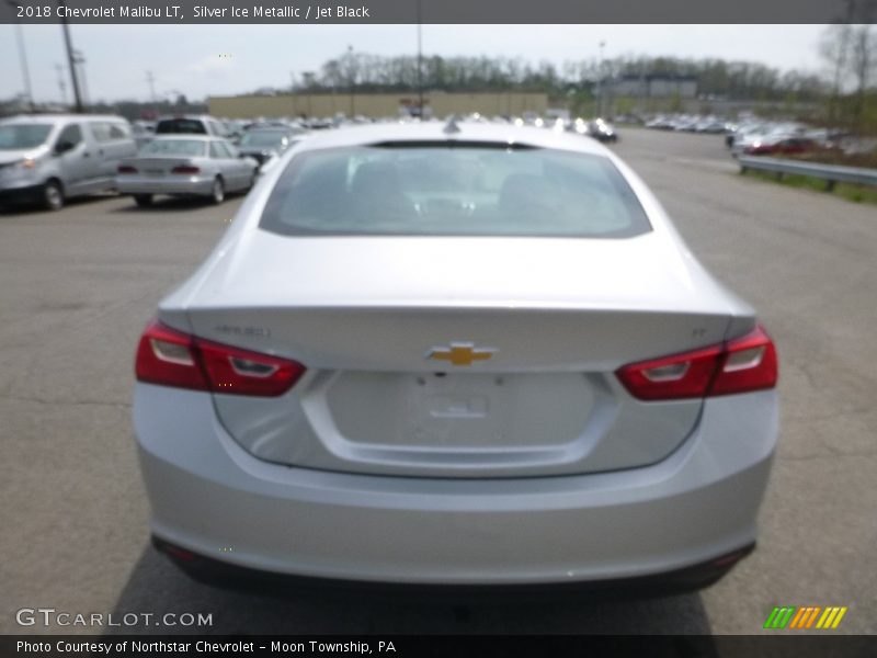 Silver Ice Metallic / Jet Black 2018 Chevrolet Malibu LT
