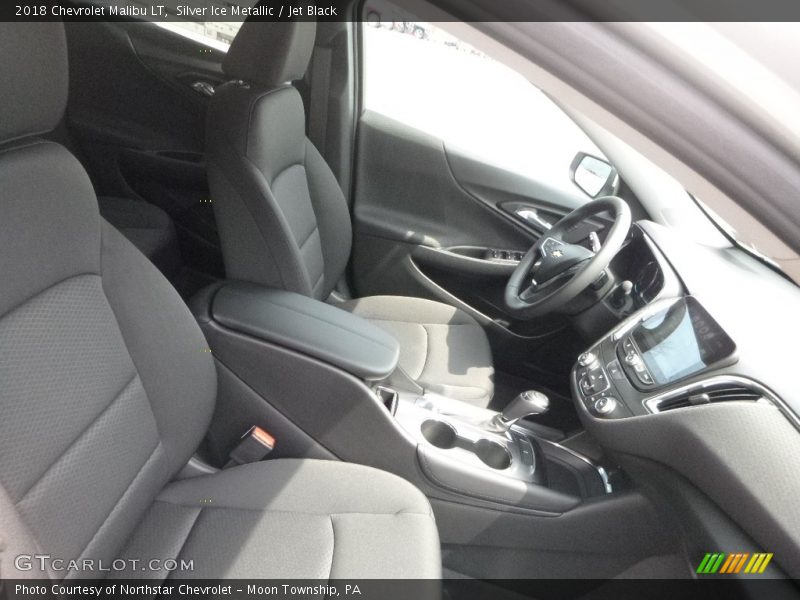 Silver Ice Metallic / Jet Black 2018 Chevrolet Malibu LT