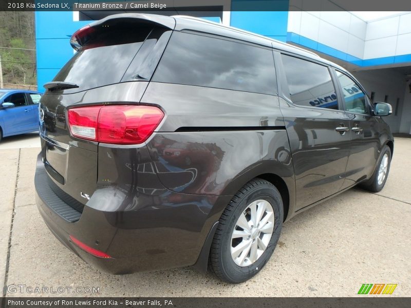 Titanium Bronze / Camel Beige 2018 Kia Sedona LX