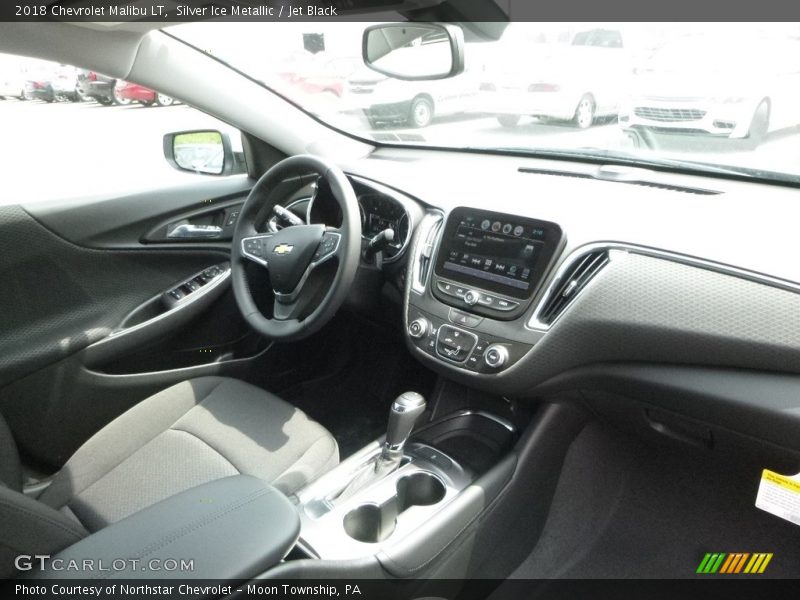 Silver Ice Metallic / Jet Black 2018 Chevrolet Malibu LT