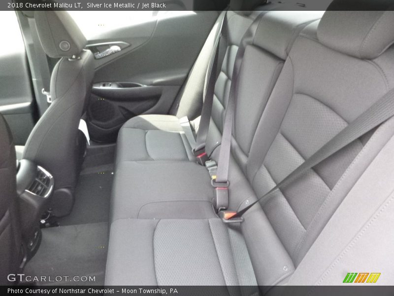 Silver Ice Metallic / Jet Black 2018 Chevrolet Malibu LT