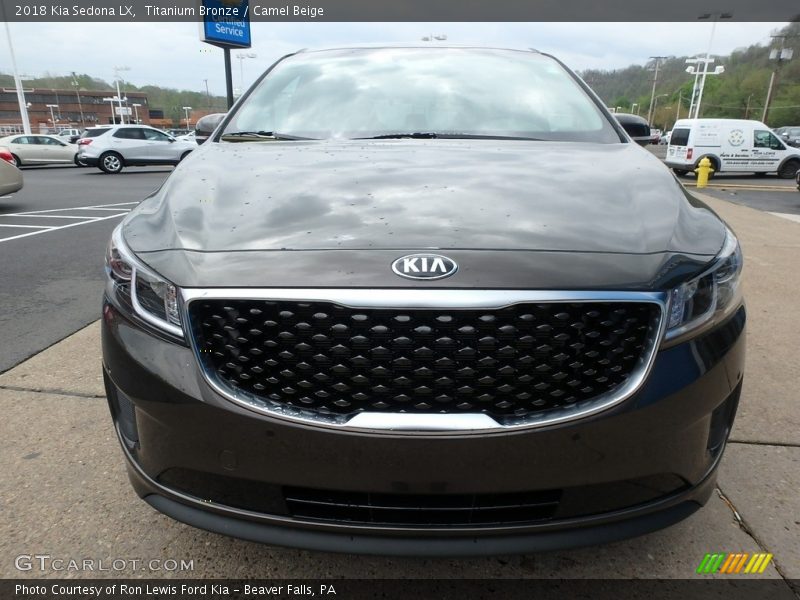 Titanium Bronze / Camel Beige 2018 Kia Sedona LX