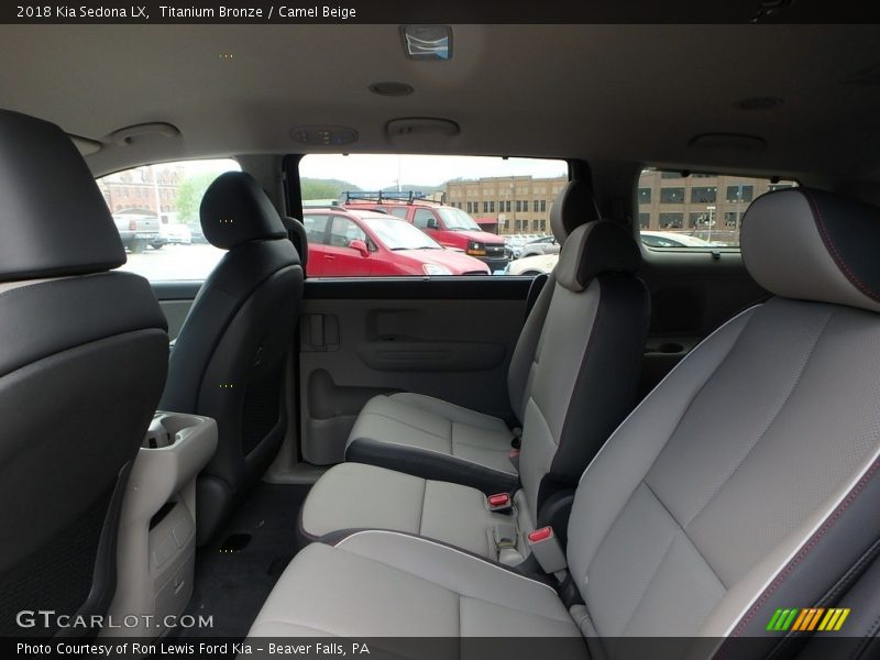 Titanium Bronze / Camel Beige 2018 Kia Sedona LX