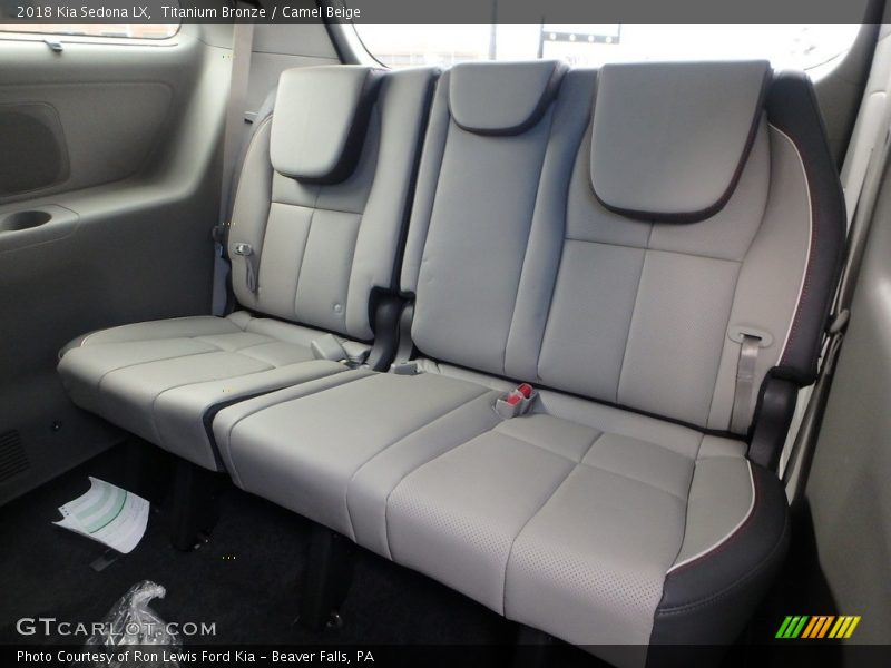 Titanium Bronze / Camel Beige 2018 Kia Sedona LX