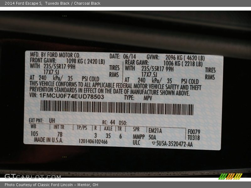 Tuxedo Black / Charcoal Black 2014 Ford Escape S